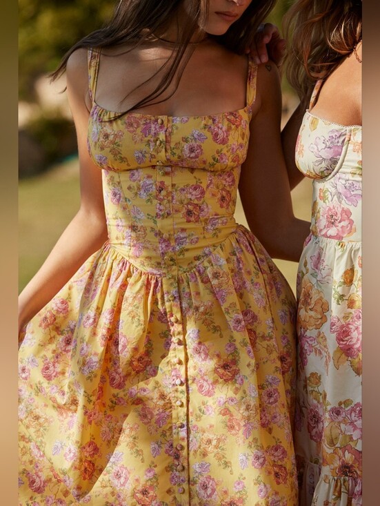 House of CB Dresses & Skirts - House of CB Tatiana Butter Print Midi Sundress